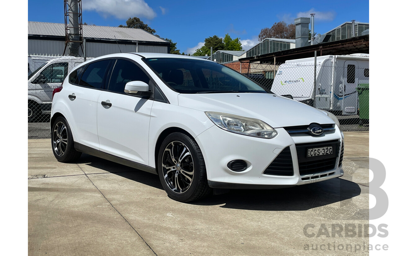 2/2012 Ford Focus Ambiente LW 5d Hatchback White 1.6L