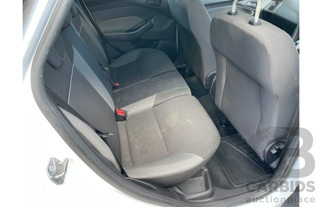 2/2012 Ford Focus Ambiente LW 5d Hatchback White 1.6L