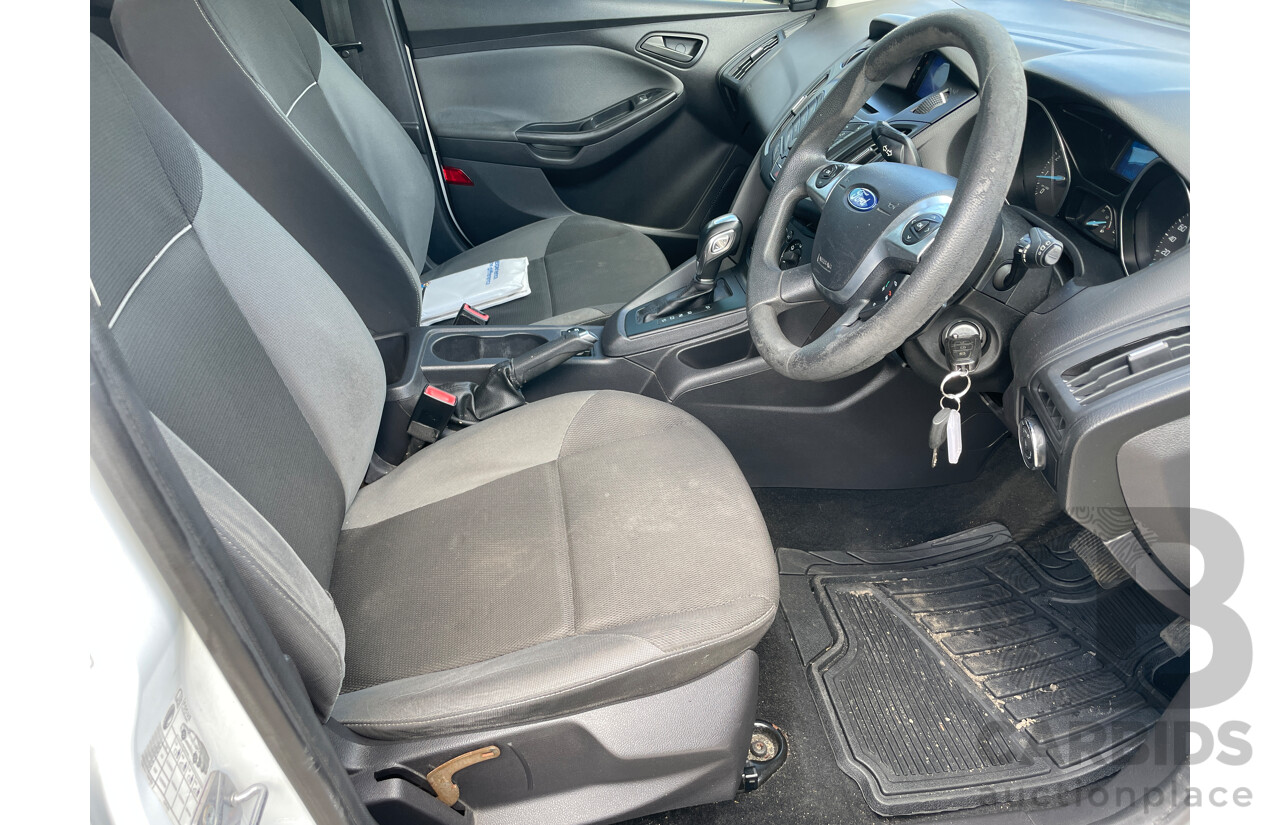 2/2012 Ford Focus Ambiente LW 5d Hatchback White 1.6L