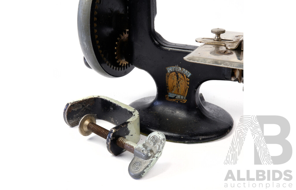 Antique Australian Peter Pan Childs Sewing Machine, Model 0