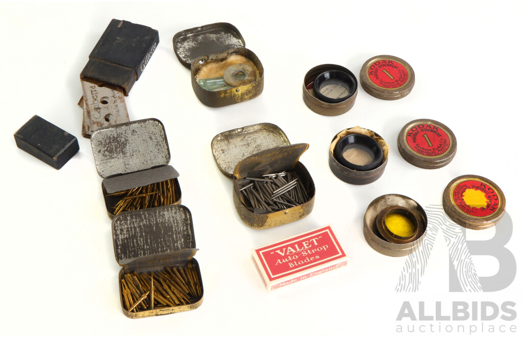 Collection of Vintage and Antique - Lot 1507103 | ALLBIDS