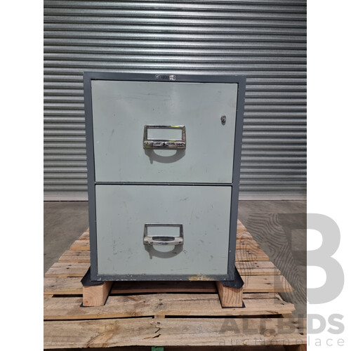 CHUBB 2 Drawer Steel Safe