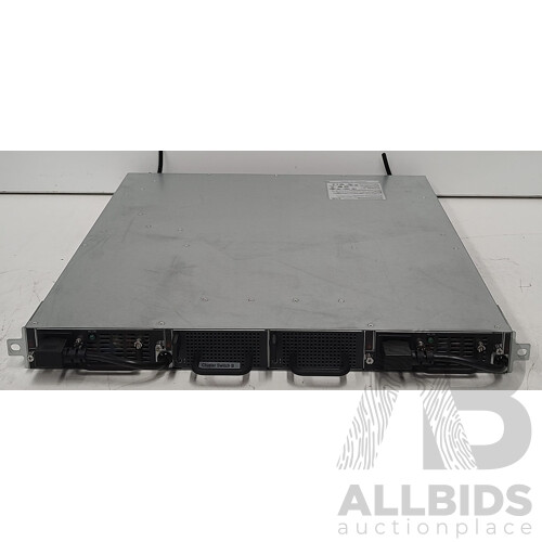 NetApp (NAE-1101) 16-Port SFP+ Switch