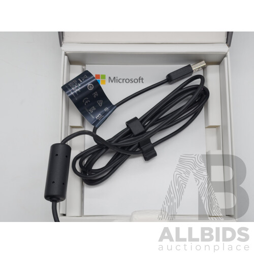 NETGEAR (EX7700) Nighthawk X6 Mesh Extender, ARLO Solar Panel, Microsoft Lifecam Studio - Lot of 3- Total ORP $462.40