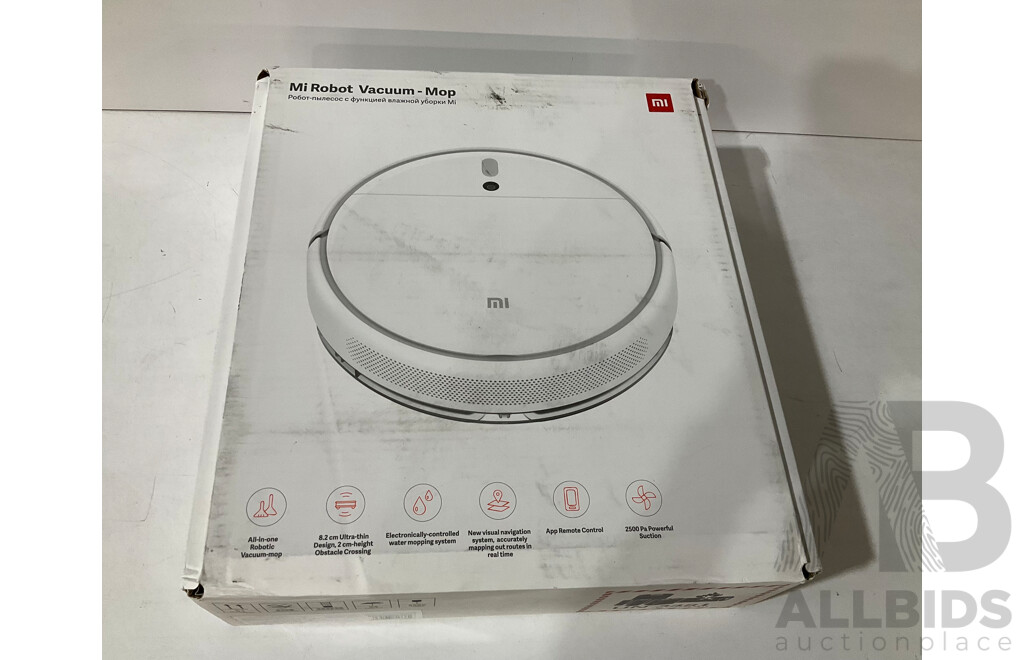 XIAOMI (STYTJO1ZHM) Mi Robot Vacuum - Mop (USED) - ORP $589.00