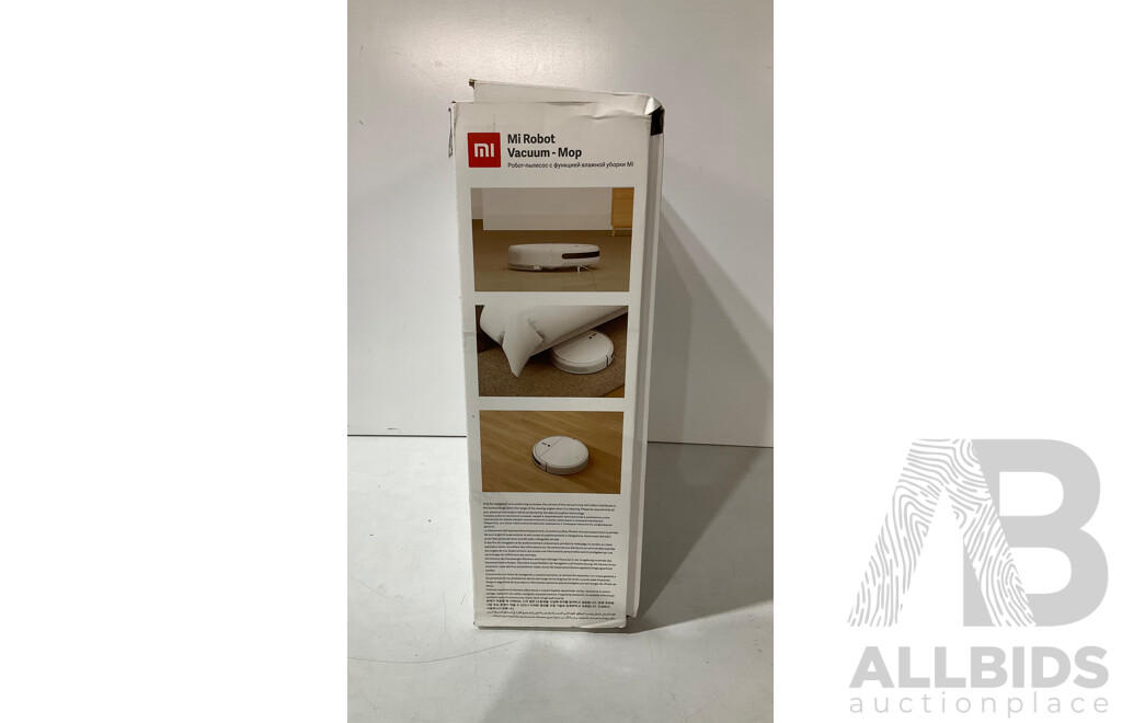 XIAOMI (STYTJO1ZHM) Mi Robot Vacuum - Mop (USED) - ORP $589.00