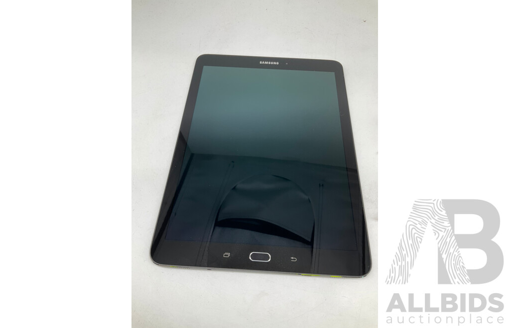 SAMSUNG GALAXY TAB SM-T815NO 32GB - Estimated ORP $198