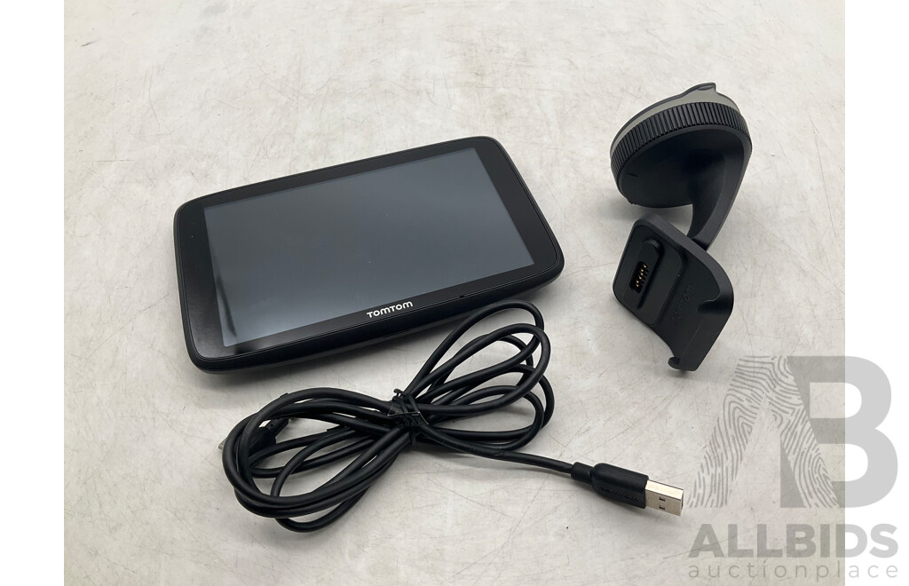 TOMTOM 4PN60 Car Navigation Device - Estimated ORP $299.90