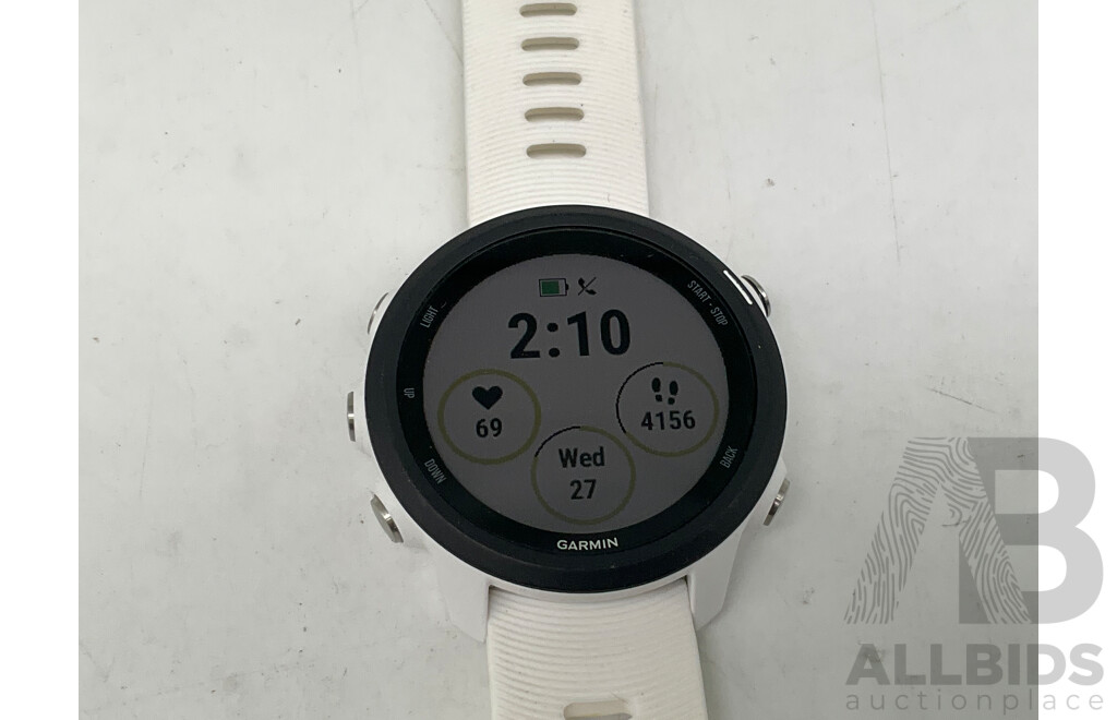 GARMIN Forerunner 245 Music (White) - ORP $599.00