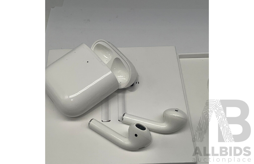 APPLE (MRXJ2AM/A) AirPods Generation 2 With Wireless Charging Case  ORP $500.00
