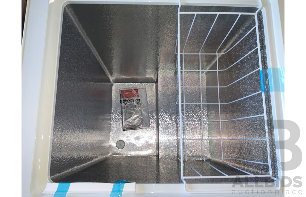 KOGAN 99L Chest Freezer (White) - ORP $249.00