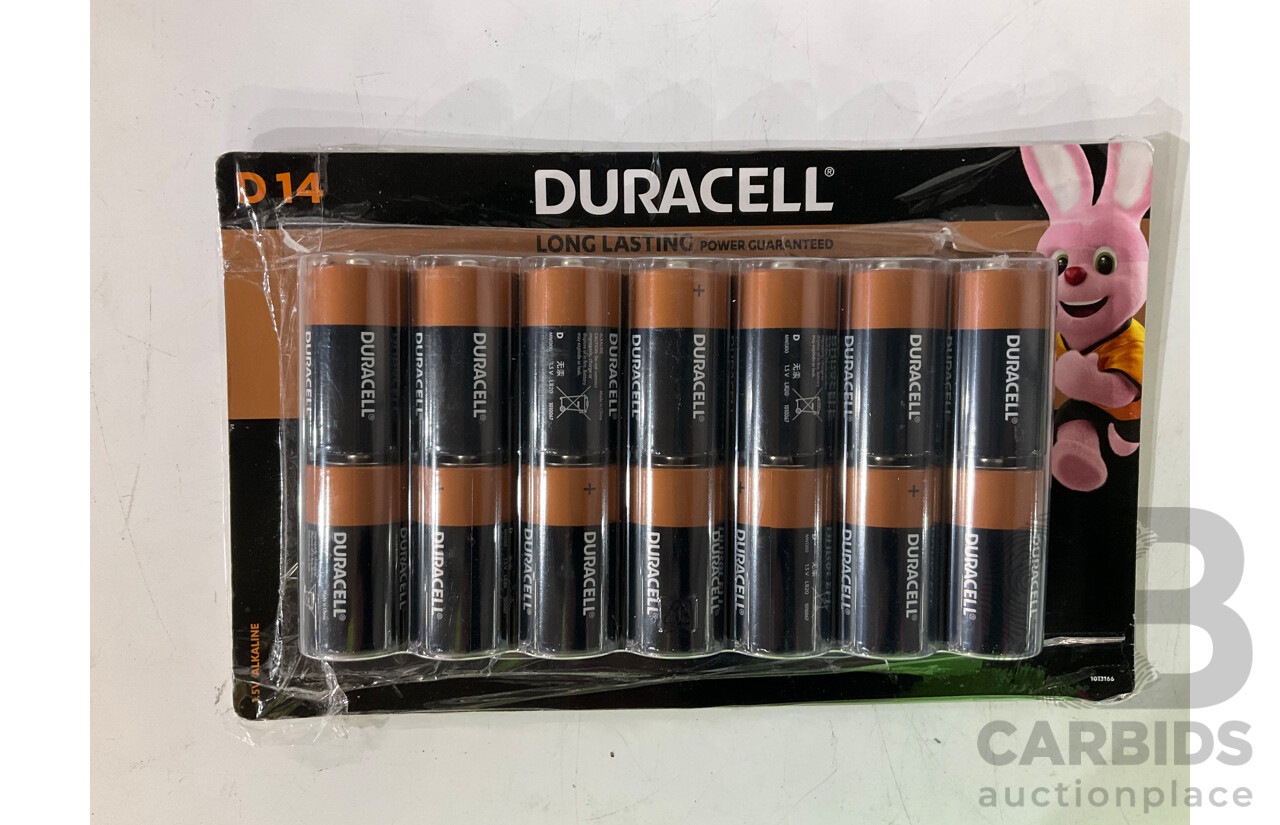 SHELL Portable Power Jump Starter, DURACELL Batteries & GULP 2pcs USB Power Point - LOT of 3 - ESTIMATED ORP $180