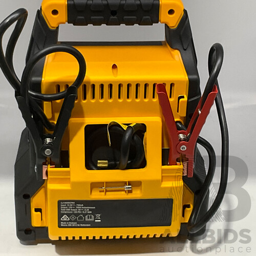 CAT (CJ1000DCPAU) Jumpstarter & Air Compressor - ORP $144.99