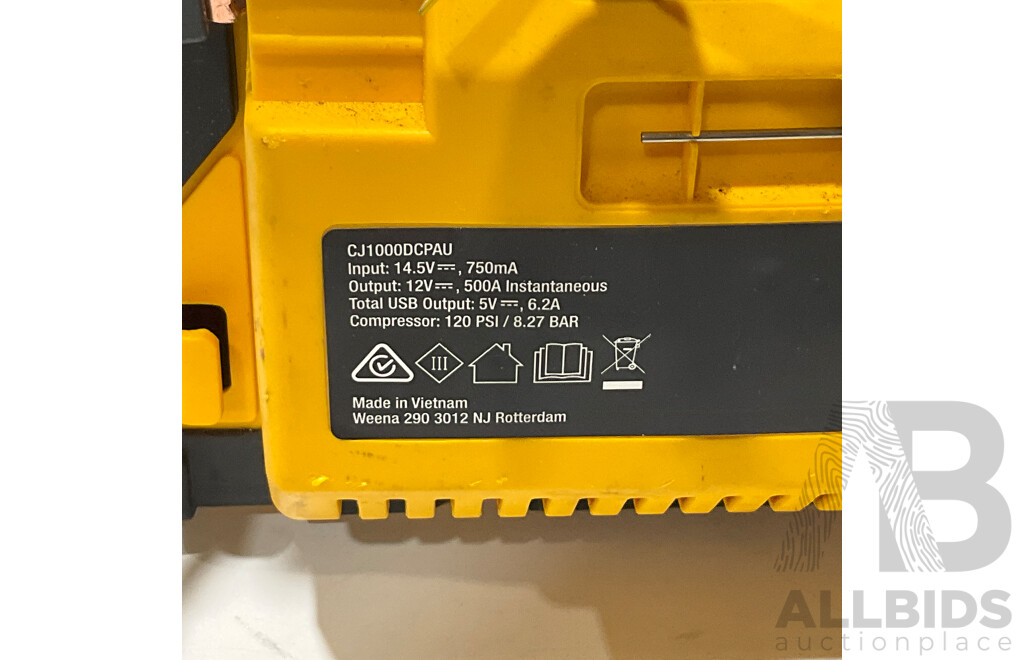 CAT (CJ1000DCPAU) Jumpstarter & Air Compressor - ORP $144.99