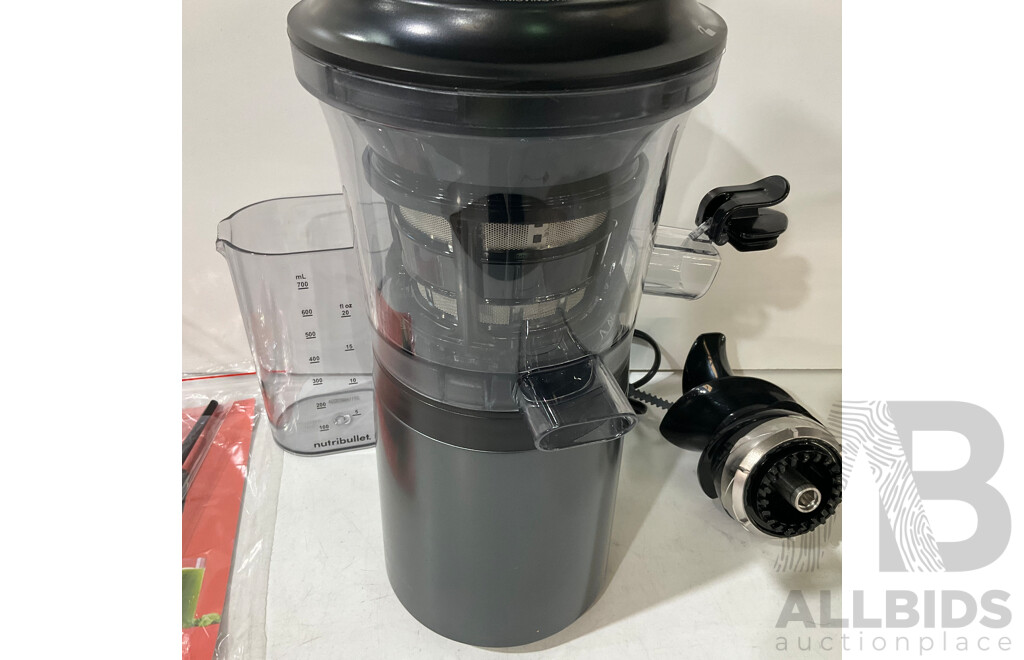 NUTRIBULLET (NBJ07300) Slow Juicer - ORP $379.00
