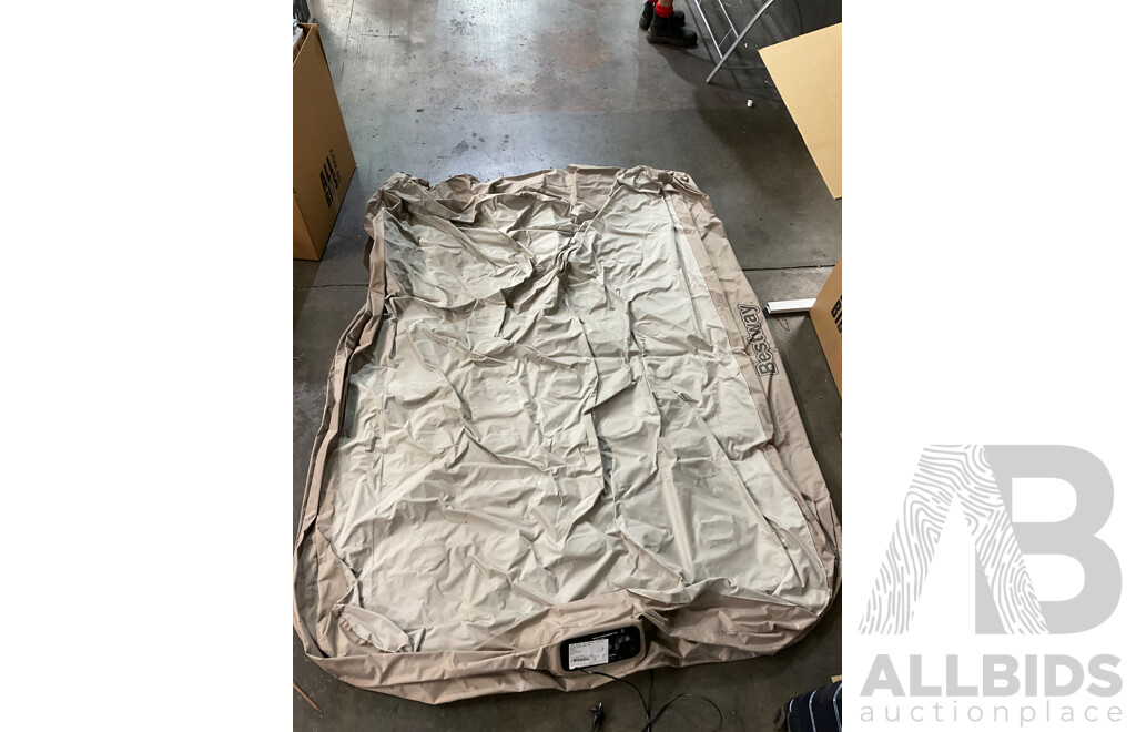 BESTWAY (P3041) Queen Inflatable Mattresses With Built in Electrical Pump - Estimated ORP $158