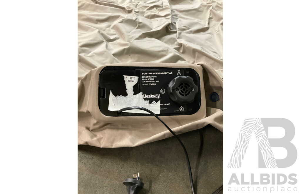 BESTWAY (P3041) Queen Inflatable Mattresses With Built in Electrical Pump - Estimated ORP $158