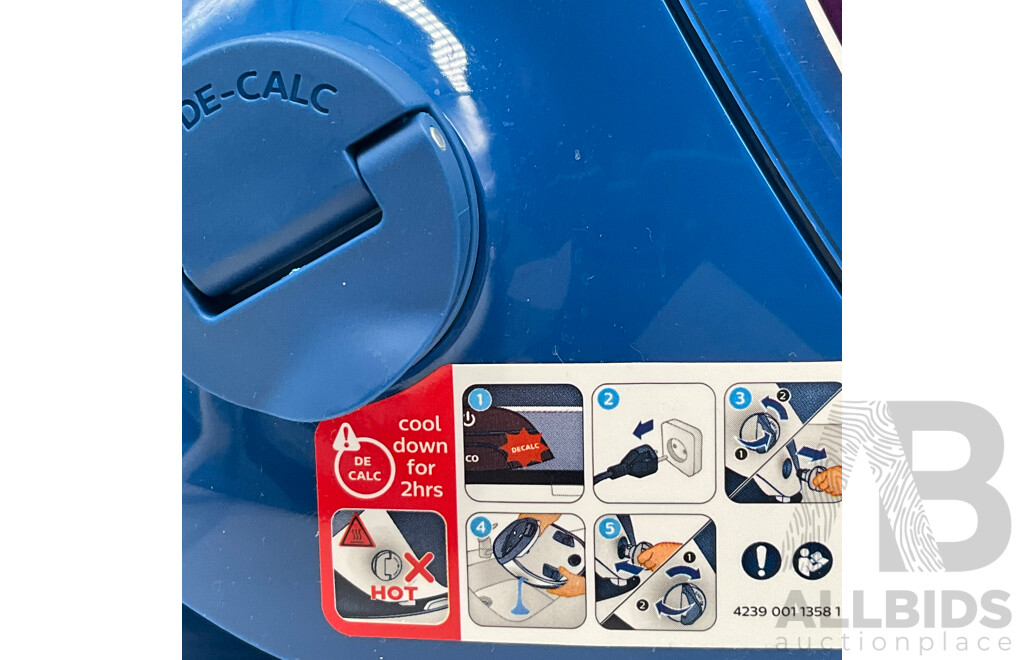 PHILIPS (GC8942/20) PerfectCare Expert Plus Steam Generator Iron - ORP $399.99