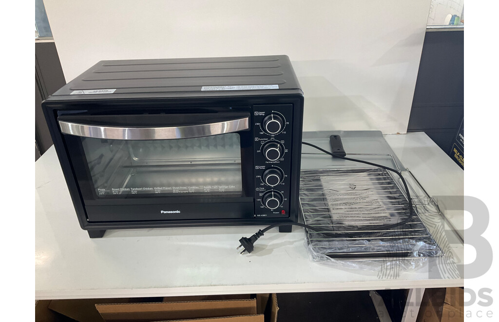 PANASONIC (NB-H3801KST) 38L Electric Benchtop Oven With Rotisserie - ORP $389.00
