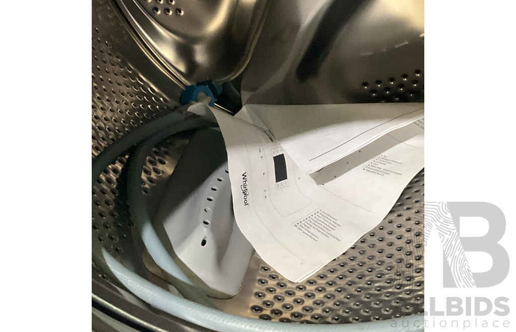 WHIRLPOOL (WFWDC96) 9kg Washer and 6kg Dryer Combo - ORP $1149.99