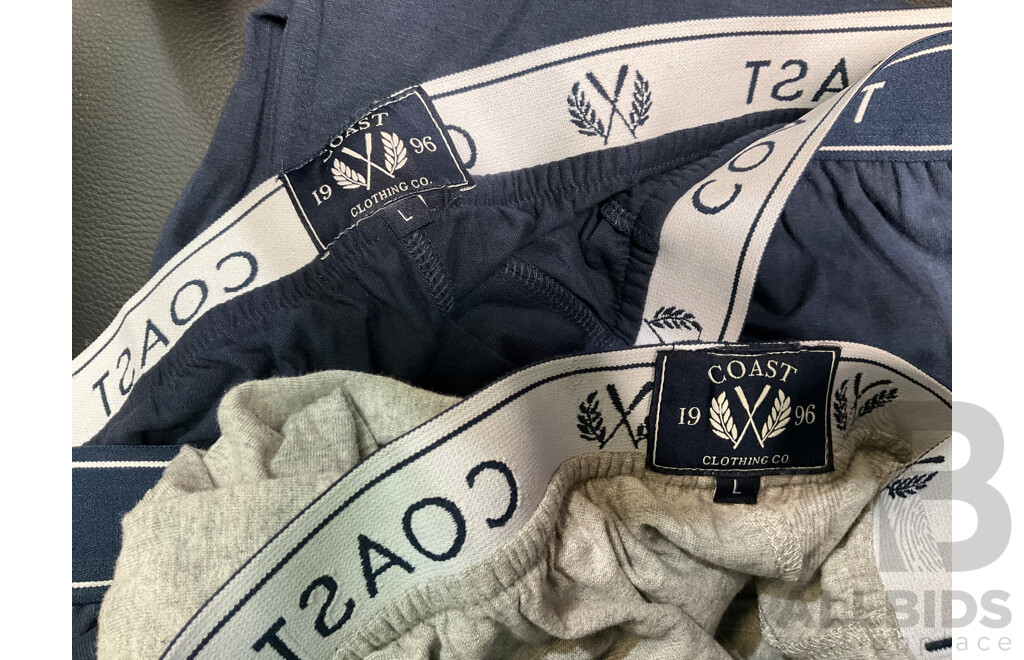 TOMMY HILIFIGER, PUMA, NAUTICA & Assorted Men's Clothing & Sleepwear (Size L/XL/2XL)- Lot of 22 - Estimated Total ORP $550.00