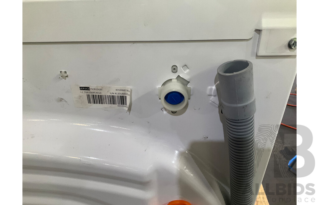 WHIRLPOOL (FSCR12420) 10kg Front Load Washing Machine - ORP $1,149.98