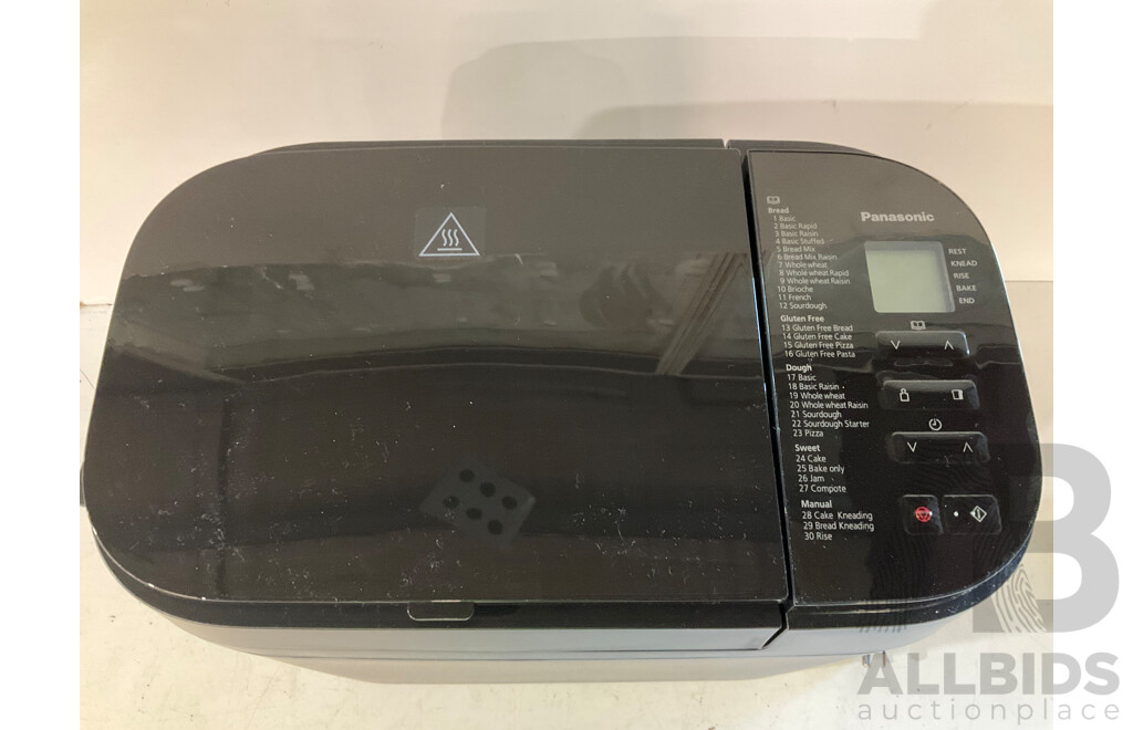 PANASONIC (SD-YR2550) Stainless Steel Bread Maker With Dual Dispenser - ORP $439.00