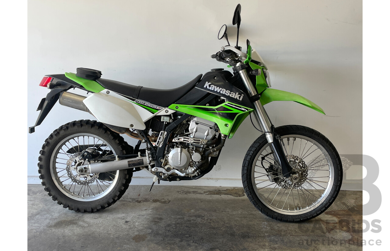 2/2010 Kawasaki KLX250S 249cc Motor Bike