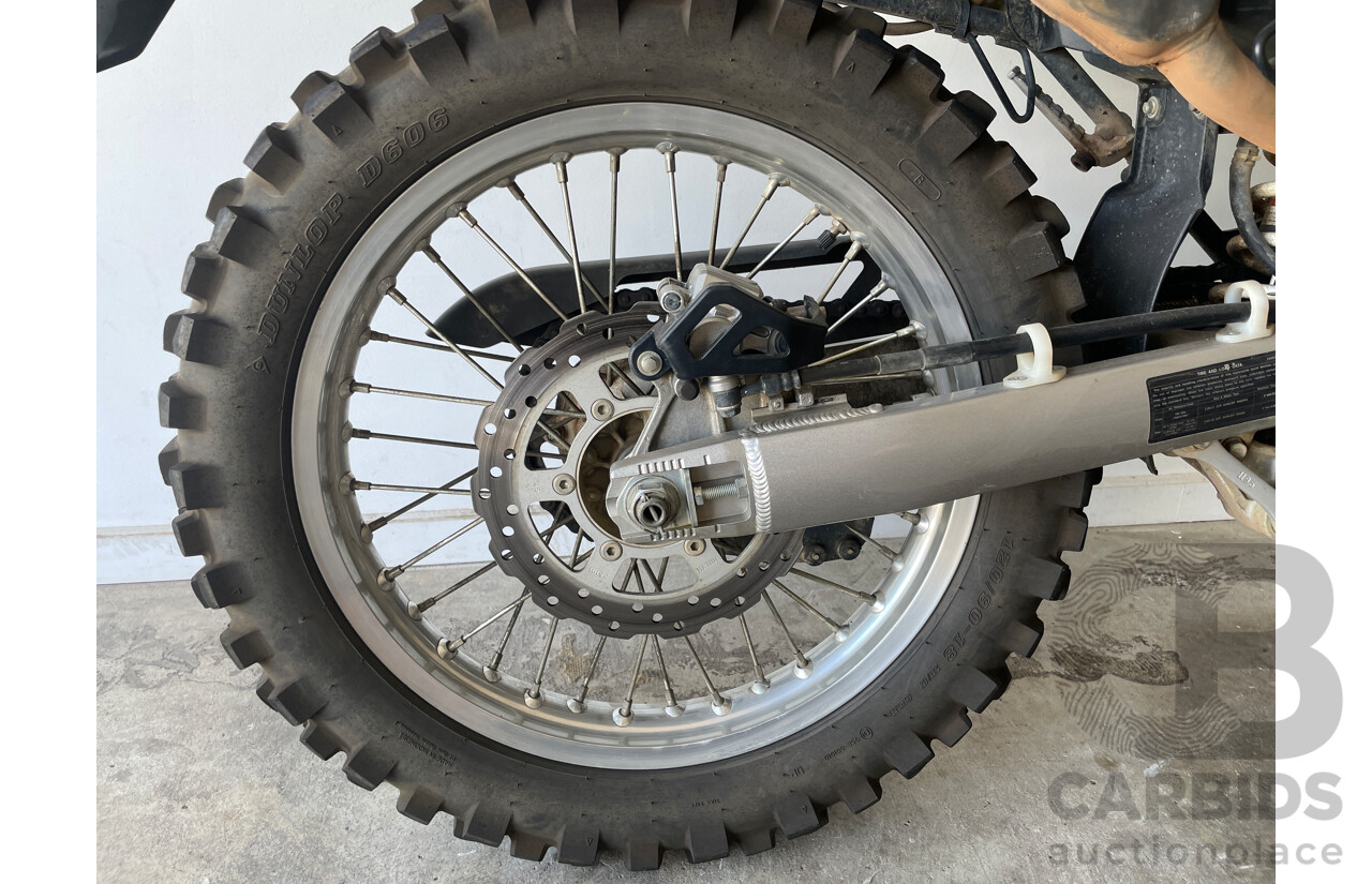 2/2010 Kawasaki KLX250S 249cc Motor Bike