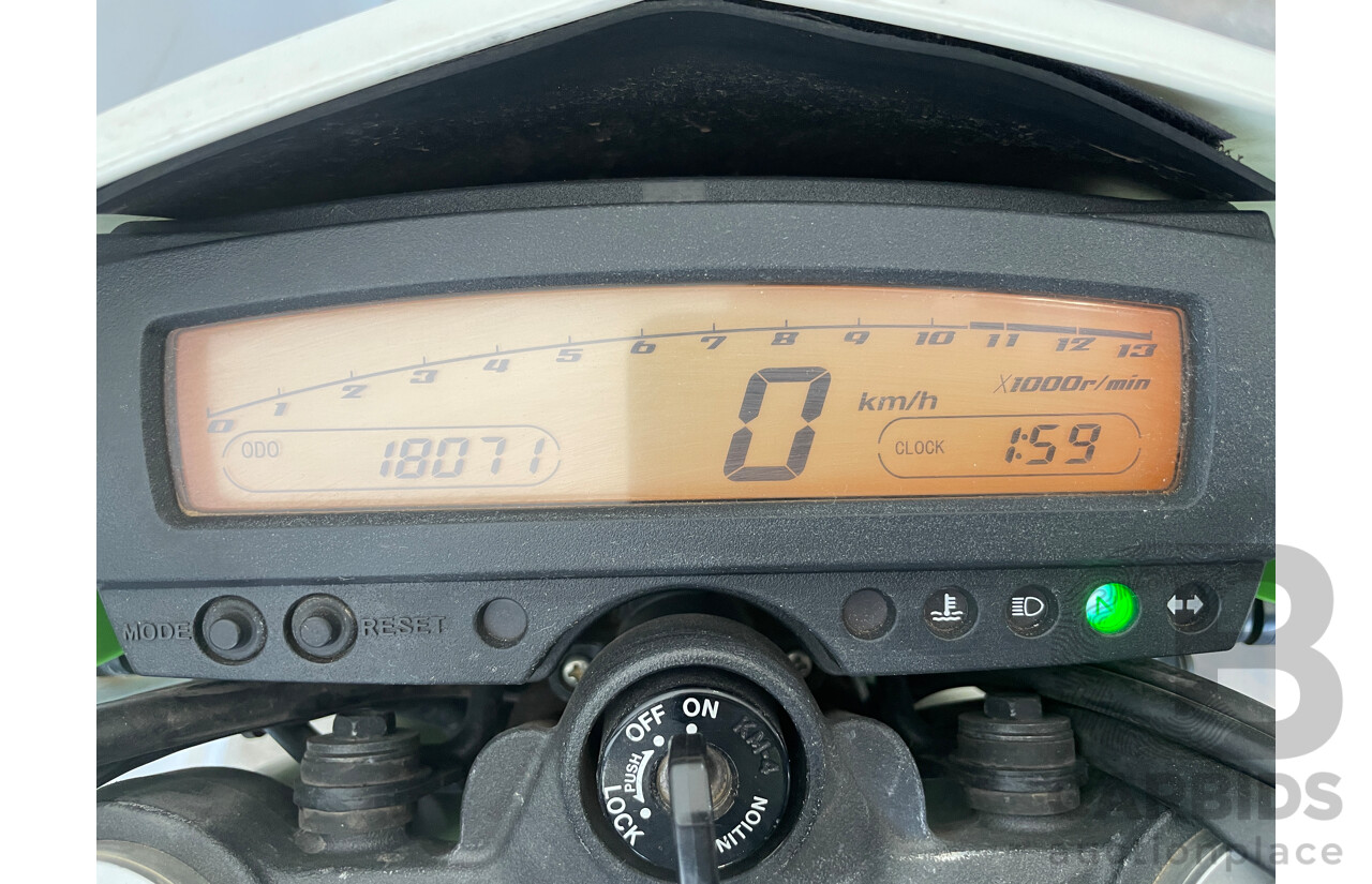 2/2010 Kawasaki KLX250S 249cc Motor Bike