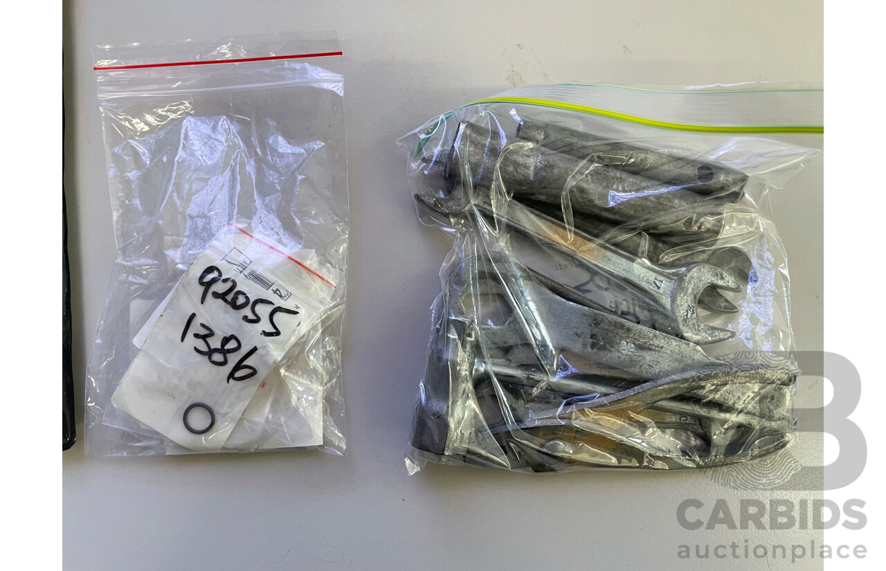 2/2010 Kawasaki KLX250S 249cc Motor Bike