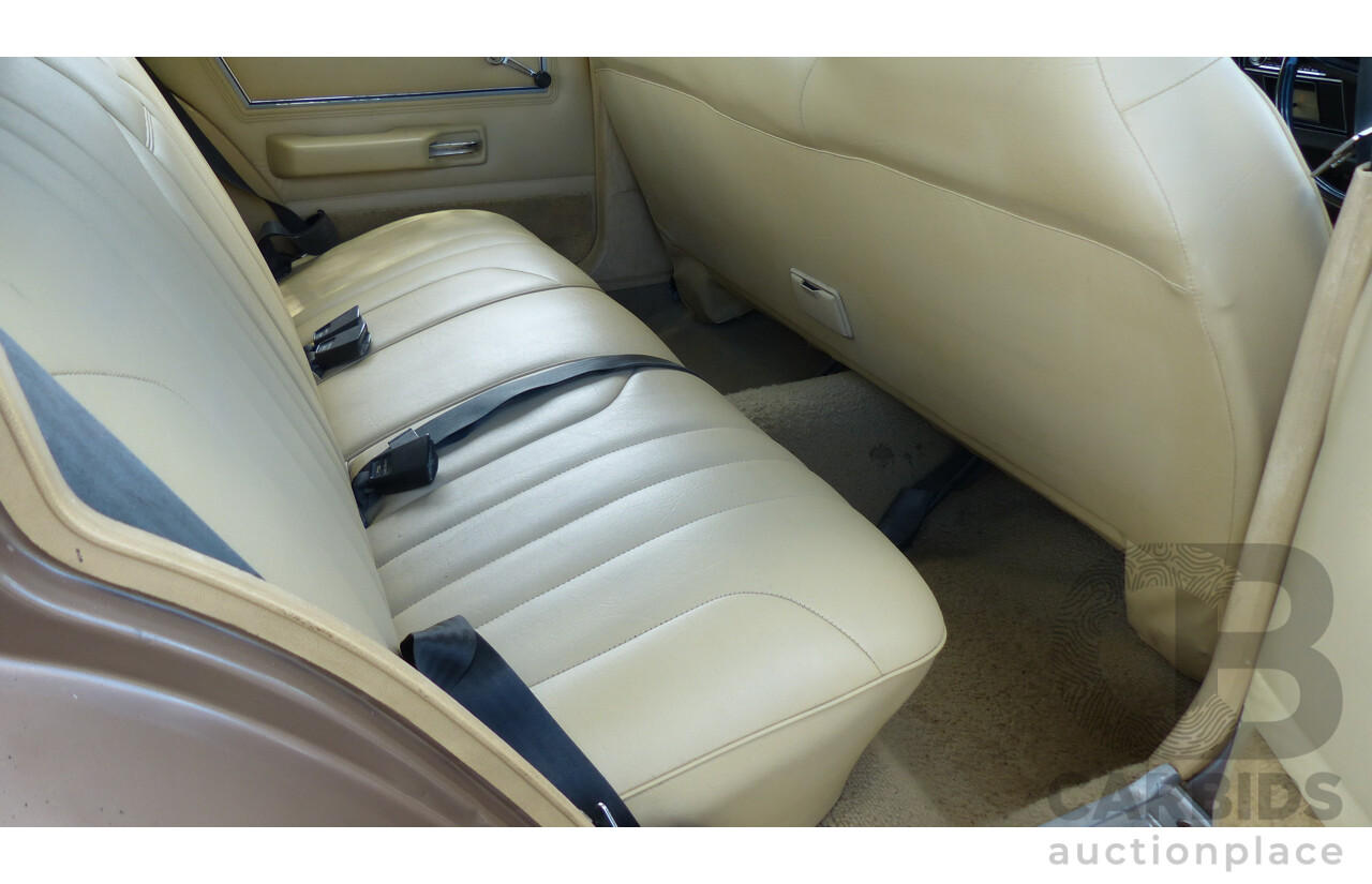 2/1977 Ford Fairmont XC 4d Wagon Antique Gold 4.9L V8 - Matching Numbers