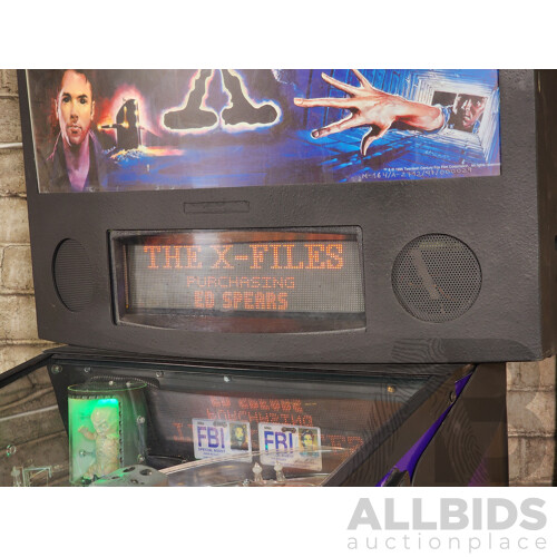 09/1997 the X-Files (46) Sega Pinball Solid State Electronic Pinball Machine