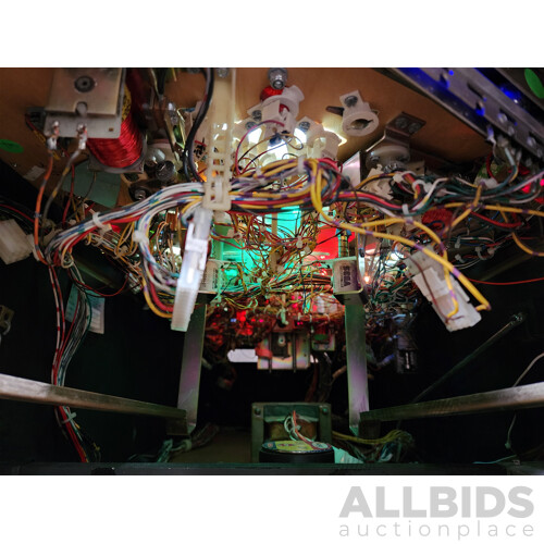 09/1997 the X-Files (46) Sega Pinball Solid State Electronic Pinball Machine