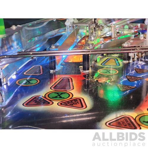 09/1997 the X-Files (46) Sega Pinball Solid State Electronic Pinball Machine