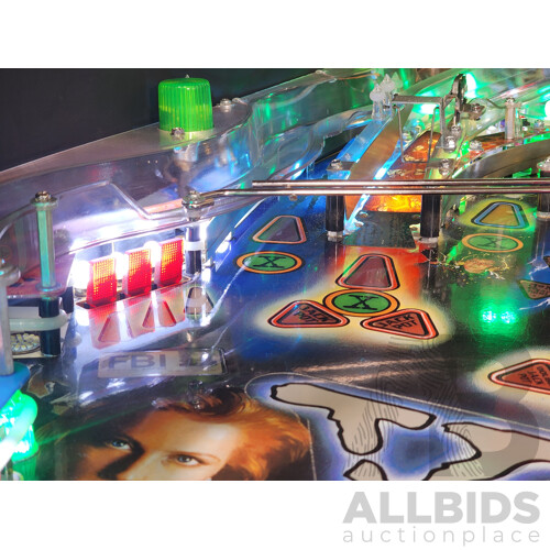 09/1997 the X-Files (46) Sega Pinball Solid State Electronic Pinball Machine