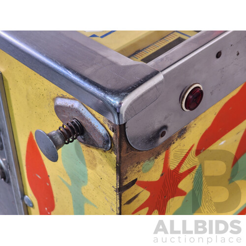 10/1979 Genie (435) D. Gottlieb & Co. Solid State Electronic Pinball Machine