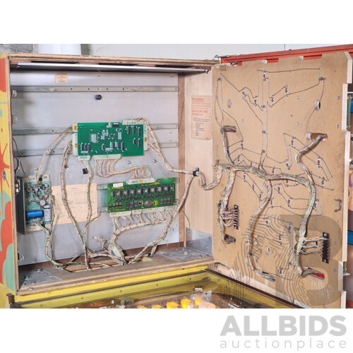 10/1979 Genie (435) D. Gottlieb & Co. Solid State Electronic Pinball Machine