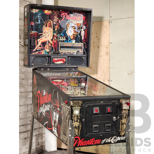 01/1990 Phantom of the Opera (500-5508-01) Data East Solid State Pinball Machine