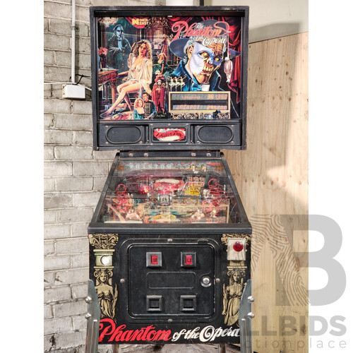 01/1990 Phantom of the Opera (500-5508-01) Data East Solid State Pinball Machine