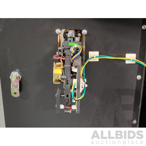 Arcade Cocktail Table - Game Elf System - 1,000+ Games