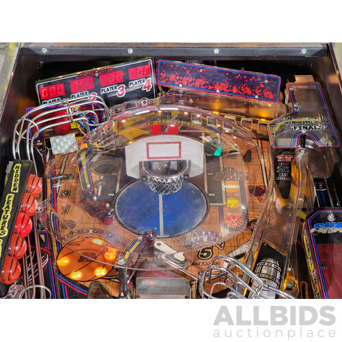 02/1995 Shaq Attaq (743) Premier Pinball Solid State Pinball Machine