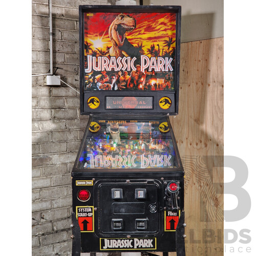 04/1993 Jurassic Park (500-5520-01) Data East Solid State Pinball