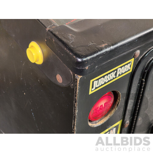 04/1993 Jurassic Park (500-5520-01) Data East Solid State Pinball
