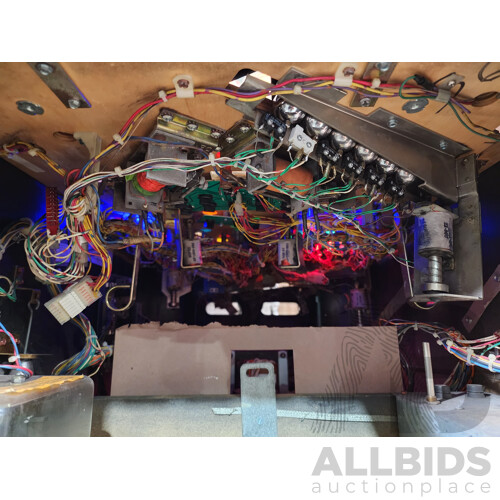 04/1993 Jurassic Park (500-5520-01) Data East Solid State Pinball