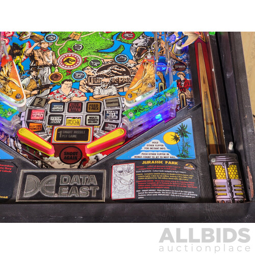 04/1993 Jurassic Park (500-5520-01) Data East Solid State Pinball