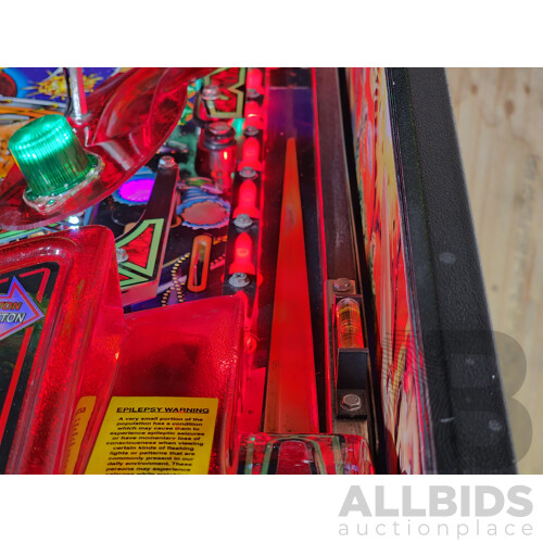 01/1999 Revenge From Mars (50070) Bally Solid State Pinball Machine