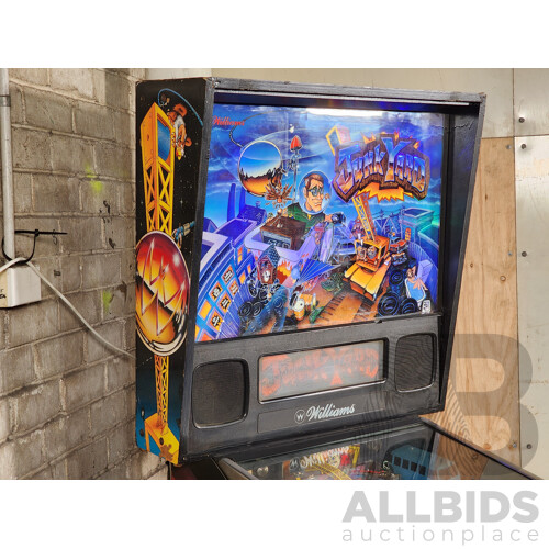 12/1996 Junkyard (50052) Williams Electronics Solid State Pinball Machine