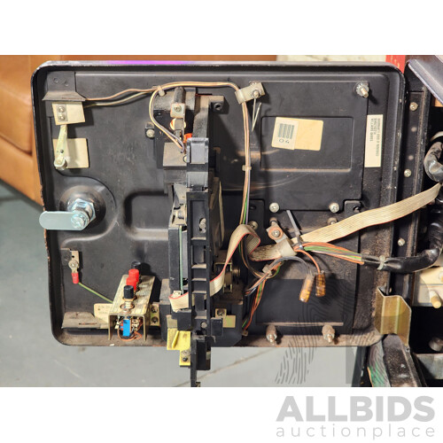 12/1996 Junkyard (50052) Williams Electronics Solid State Pinball Machine