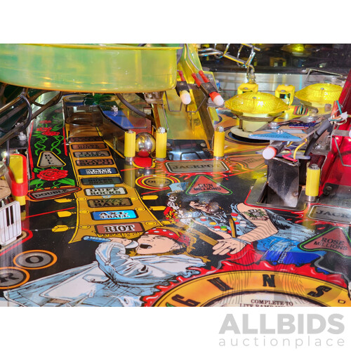 06/1994 Guns N' Roses (500-5529-01) Data East Solid State Pinball Machine